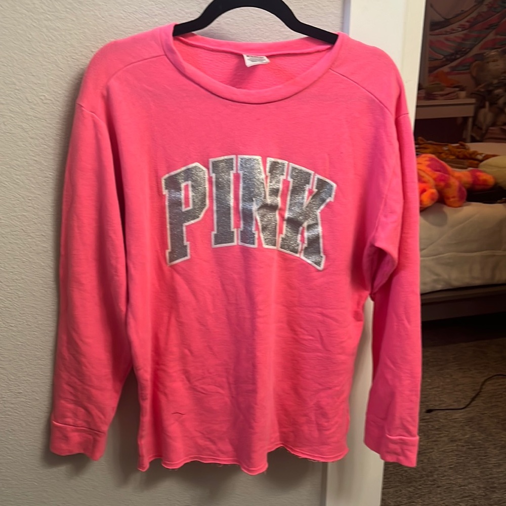 PINK / VS pink sweatshirt